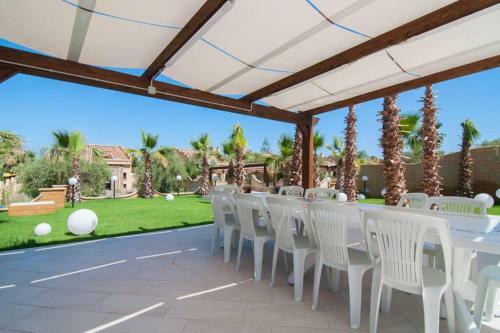 Villa Baia Degli Emiri