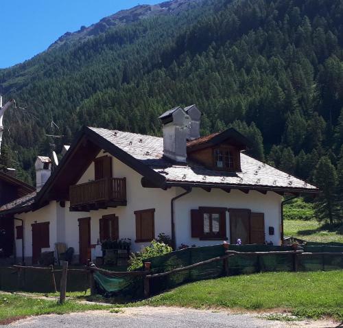 Apartamento Mansarda - La Thuile Frazione Buic