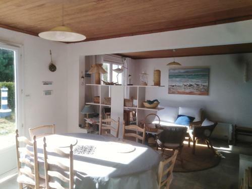 Maison Tr�s Proche De La Mer � Ol�ron