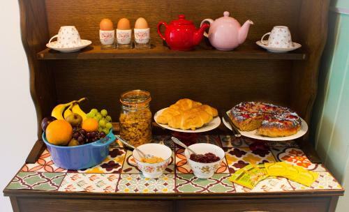 Bed & Breakfast The Red Red Robin Cottage
