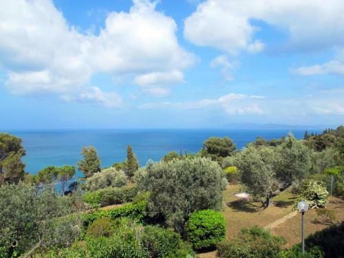 Villa Sveva, A Picco Sul Mare.