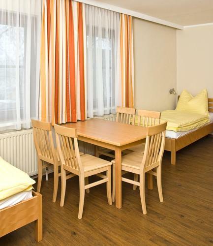 Hostal Hotel Zu Hause Auf Zeit