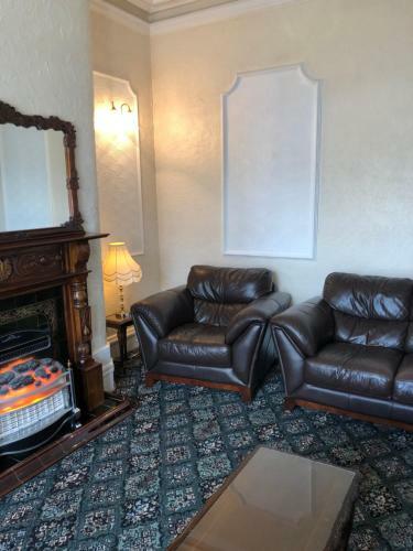 Hostal Bayona Guest House