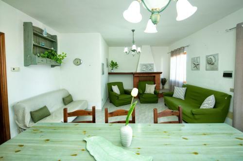 Molarotto Ichnos House