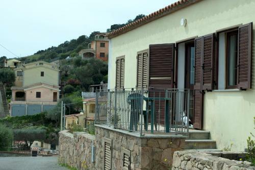 Molara Ichnos House