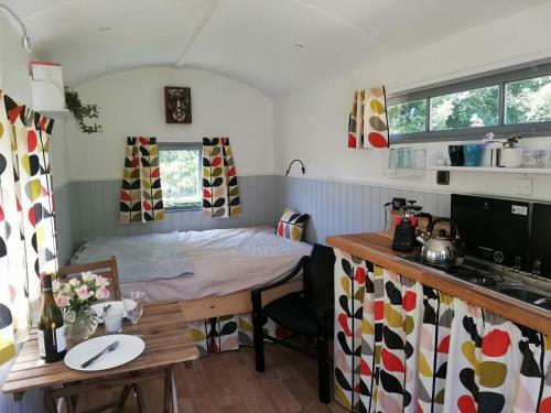 The Hut At Downlands
