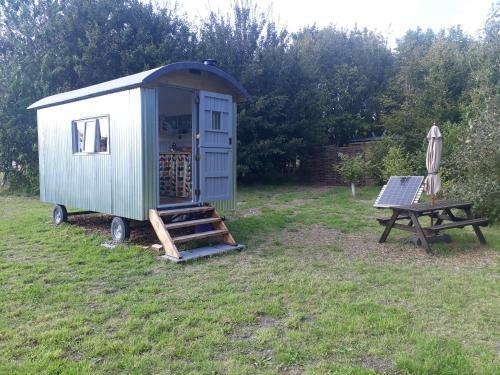 The Hut At Downlands