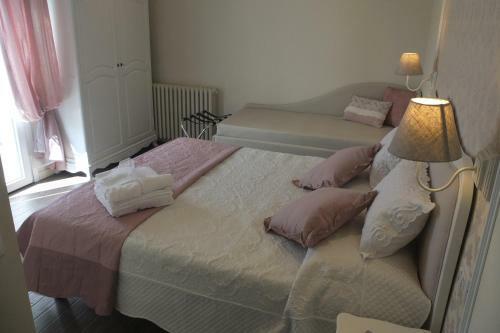 Bed & Breakfast Romantic Home