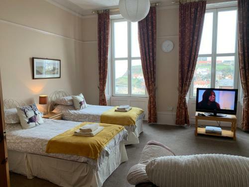 Hostal Khyber Mount Guest House