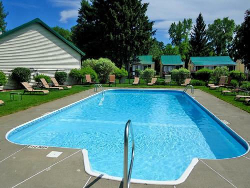 Motel Adirondack Inn