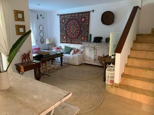 Casa 4 Habitaciones Con Jardin Y Piscina