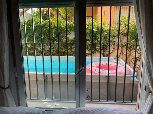 Casa 4 Habitaciones Con Jardin Y Piscina