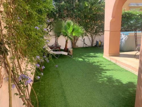 Casa 4 Habitaciones Con Jardin Y Piscina