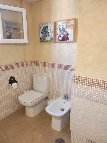 Casa 4 Habitaciones Con Jardin Y Piscina