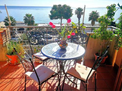 Apartamento Taormina By The Sea