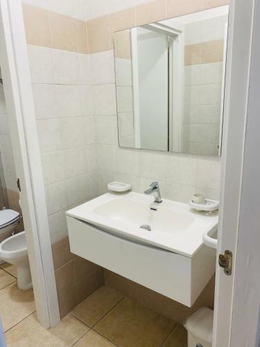 Rokamel Apartments