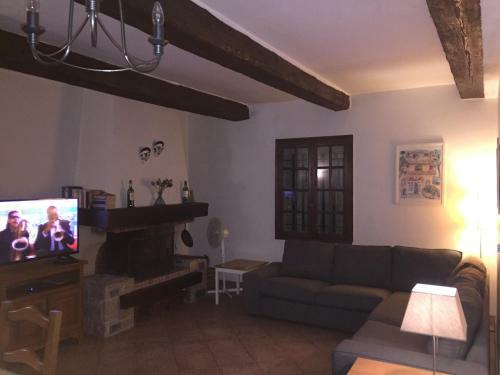 Maison Elleysi