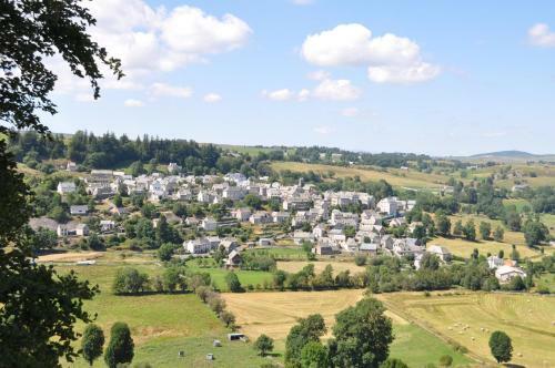 Domaine De L'ours / Camping Lodge