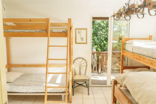 Hostal Roofless Surf Lodge