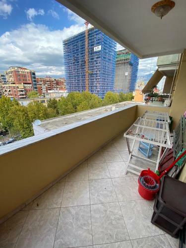 3 Room Apartment Near City Center