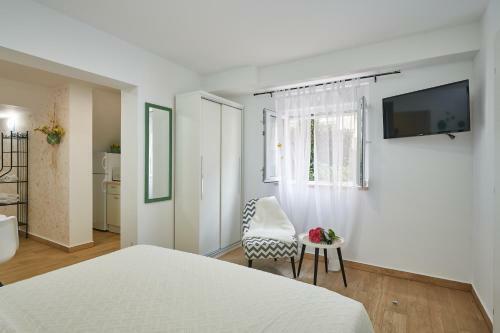 Borna Apartments