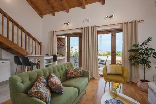 Borna Apartments