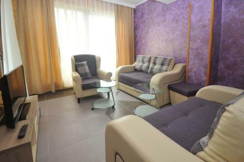 "lux Apartmani M-mili?"