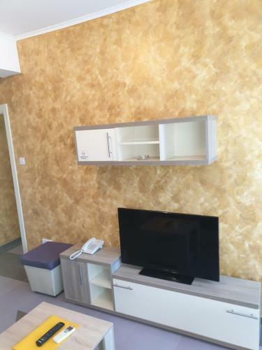 "lux Apartmani M-mili?"