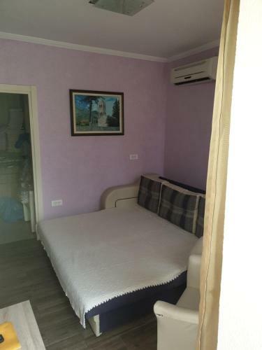 "lux Apartmani M-mili?"