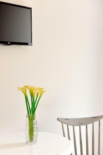 Hostal Oisyra Hotel