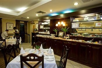 Hotel Courtyard Rosebank