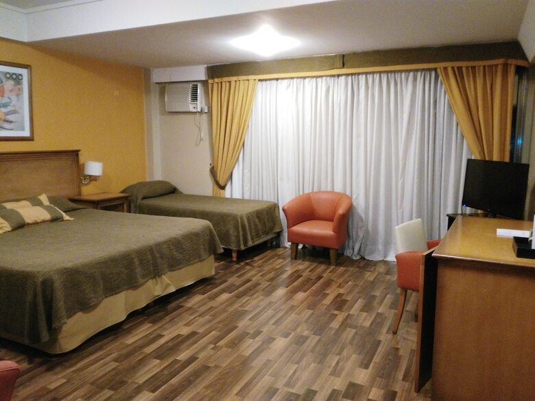 Tritone Hotel