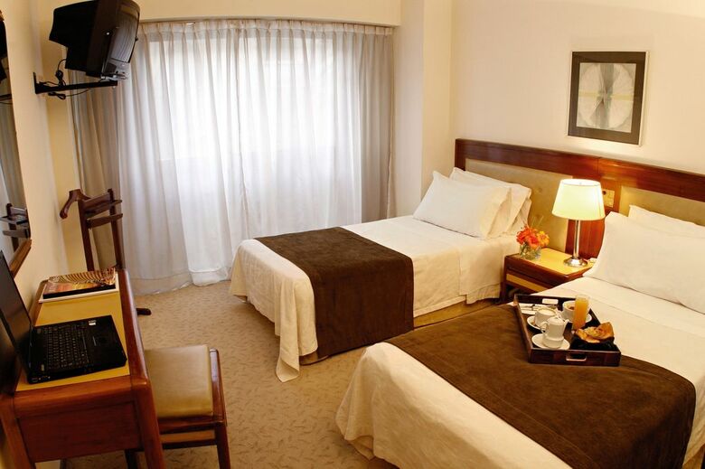 Hotel Bisonte Libertad