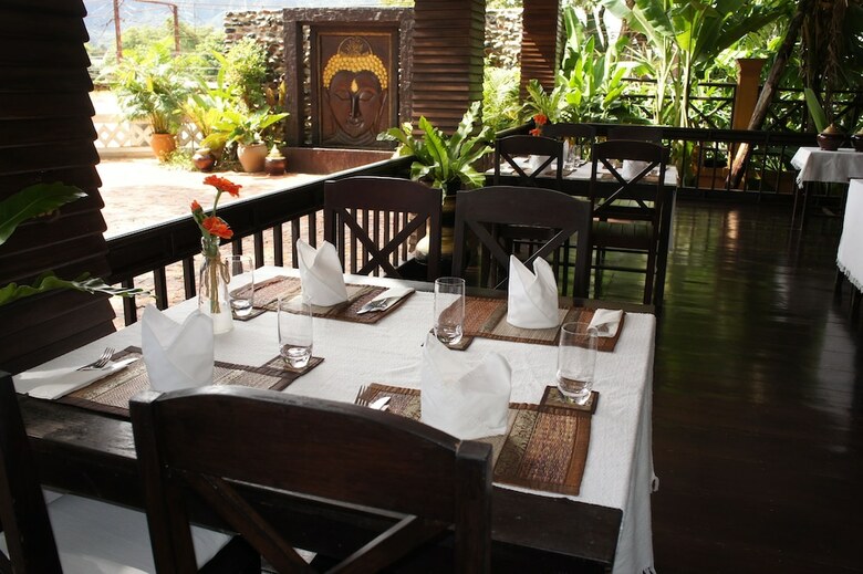 Hotel Villa Vang Vieng Riverside