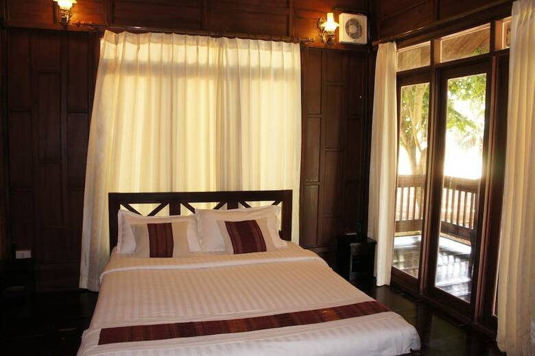 Hotel Villa Vang Vieng Riverside