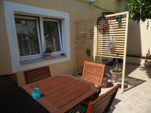 Apartamentos Holiday Home K65