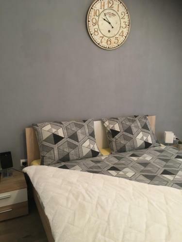 Hostal Orro Rooms