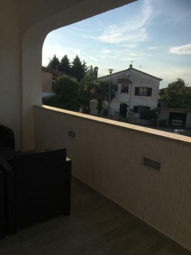 Hostal Orro Rooms