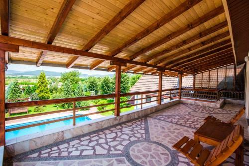 Hostal Pensiunea Ovy & Dya