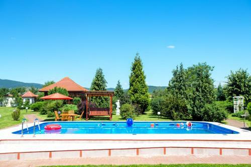 Hostal Pensiunea Ovy & Dya