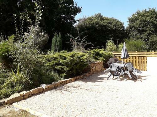 Charmante Petite Maison � La Campagne-proche Bourg