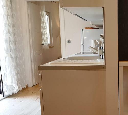 Cecillia Mare Apartments