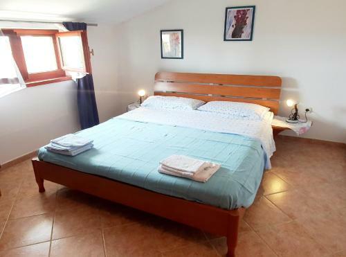 Cecillia Mare Apartments