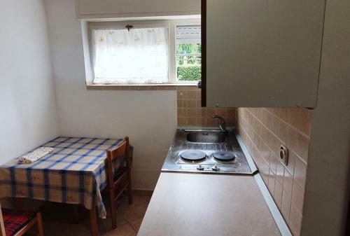 Cecillia Mare Apartments