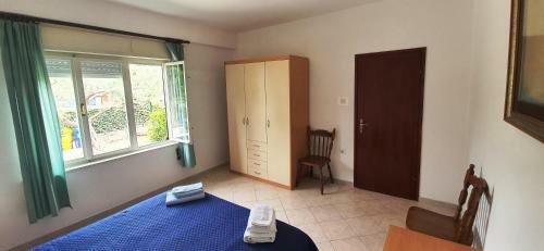 Cecillia Mare Apartments