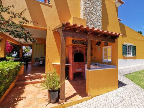 Villa P�ra Mi�da - A Home Away From Home