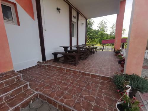 Hostal Pensiunea Anidor