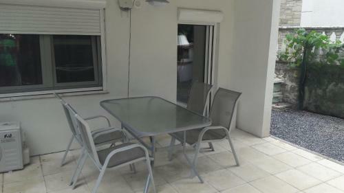 Friends 2 Apartment