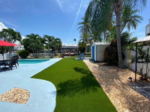 120 Bahia Via - Downstairs