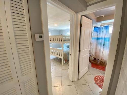 120 Bahia Via - Downstairs
